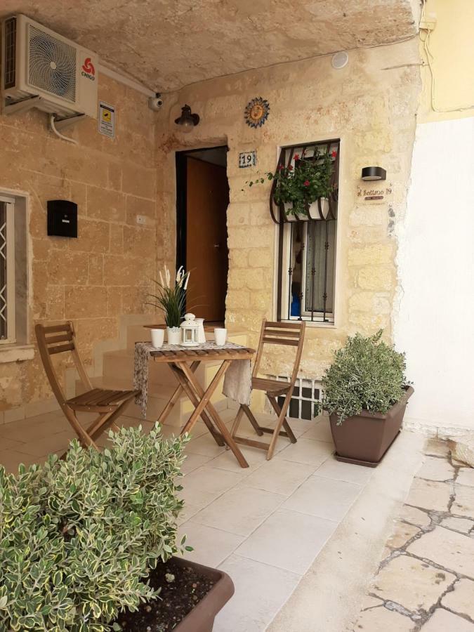 Al Sottano 19 Apartment Bari Exterior foto